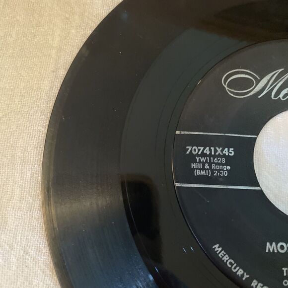 The Crew Cuts Angels In The Sky/Mostly Martha 45RPM Mercury Records 1955 - Picture 4 of 12